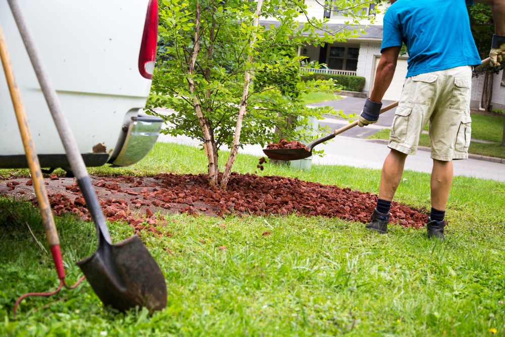 Bray Works With Many Landscaping Companies – This is What We’ve Learned From Them On How To Run A Profitable Landscaping Business…