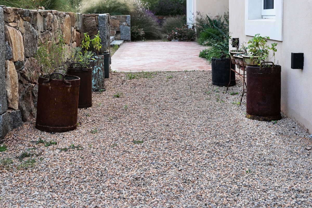 Gravel patio & stone patio design