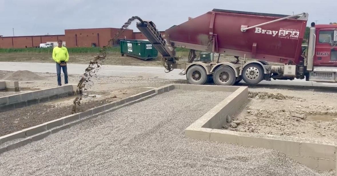 slinger truck with a backwall